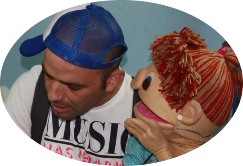 ההצגה "לאף אחד אסור לפגוע בי"
